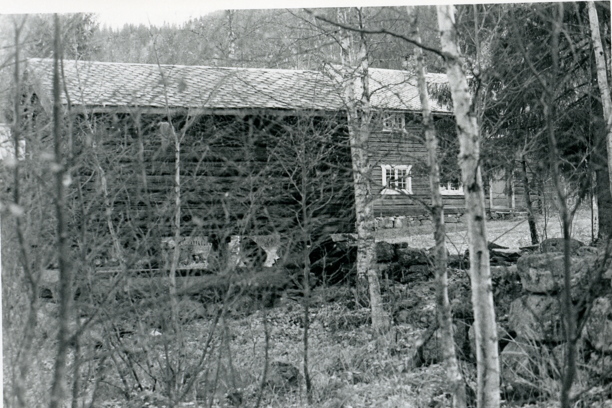 Bagn Bygdesamling, Sør-Aurdal. Islandsmobygningen, Telthuset og Dølven skule.