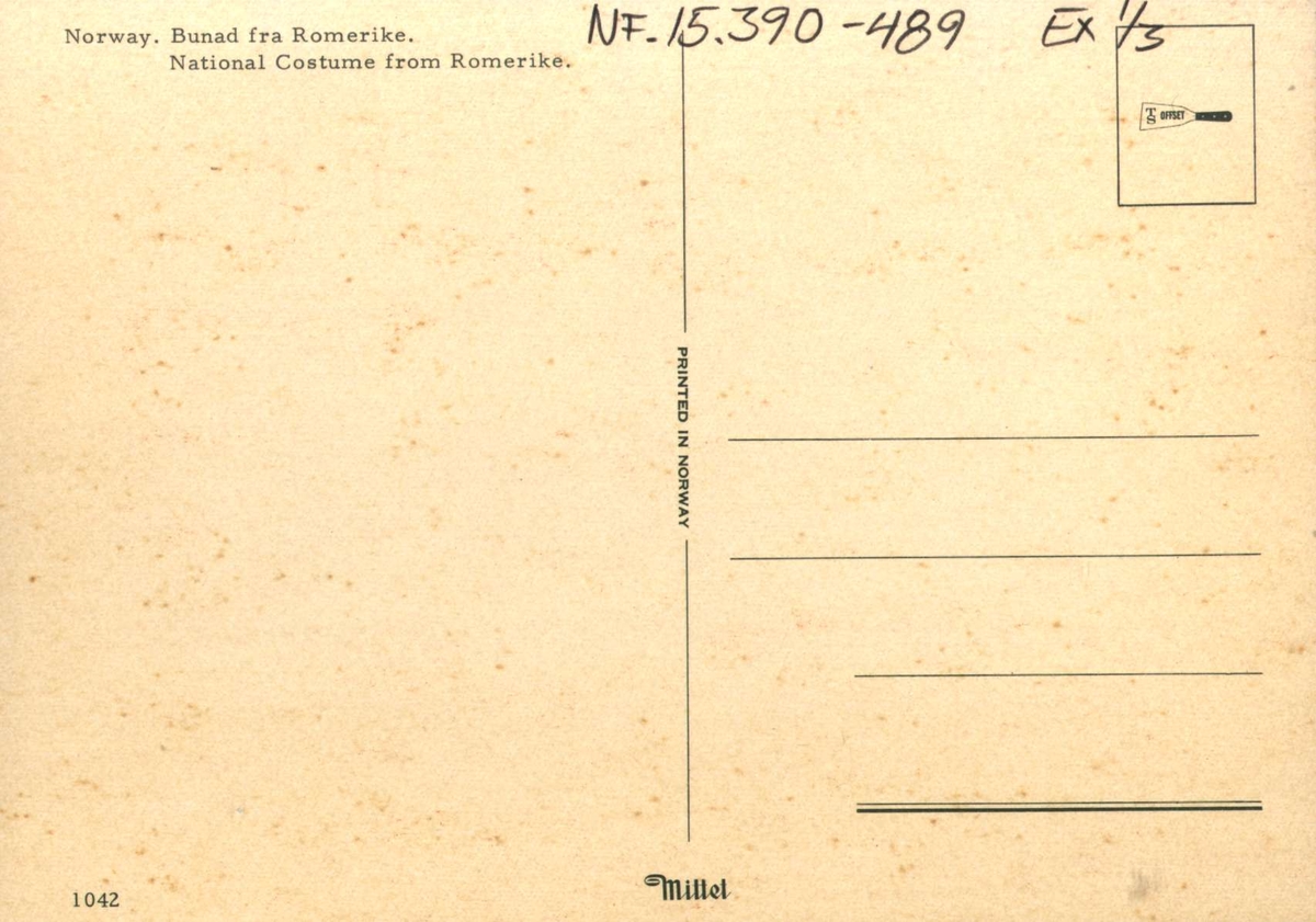 Postkort. Kvinnedrakt fra Romerike. Utstilling NF.