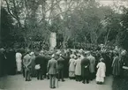 Kungliga Kalmar regementes 300-årsjubileum, 1923.
Från invigningen av Kalmar Regementes minnessten i Stadsparken.