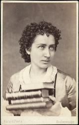 Agnes Lange i "Den yngste".