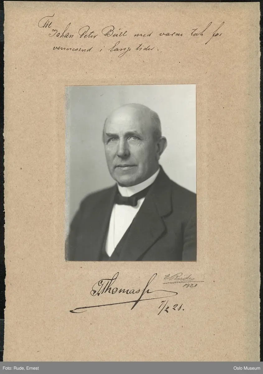 portrett, mann, skuespiller, sceneinstruktør, teatersjef, brystbilde