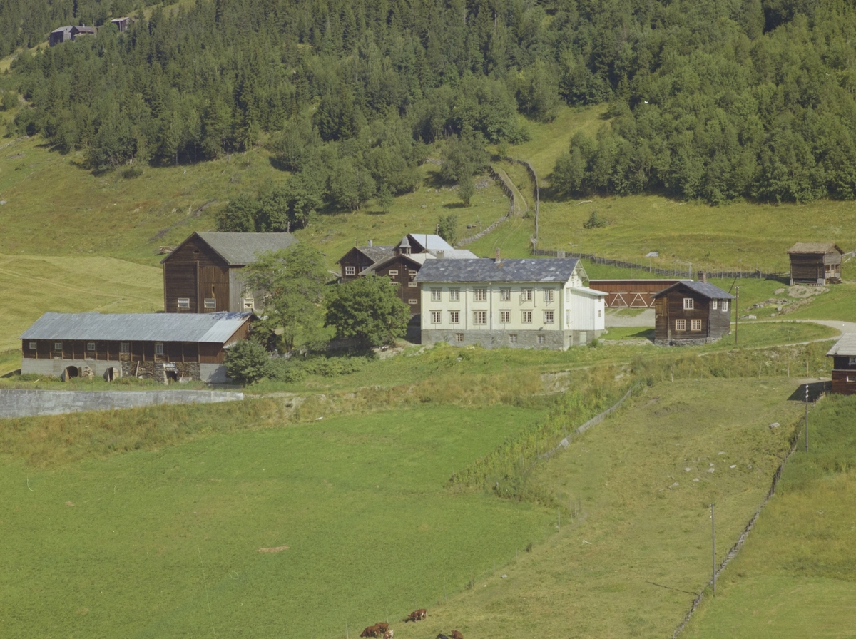 Aulstad Nordre , gamle bygninger, klokketårn, Olstad, Vestre Gausdal,