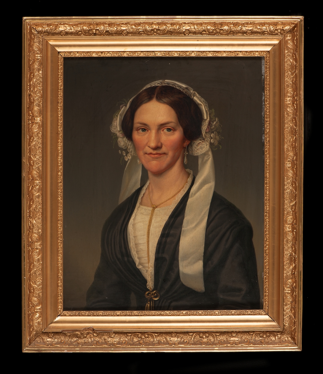 Midjebild, porträtt av fru Charlotta Nylén