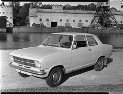Typbesiktning. Opel (031296-8),