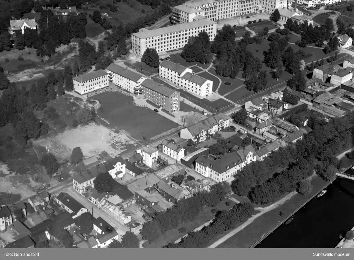 Flygfoton över Norrmalm och sjukhuset.