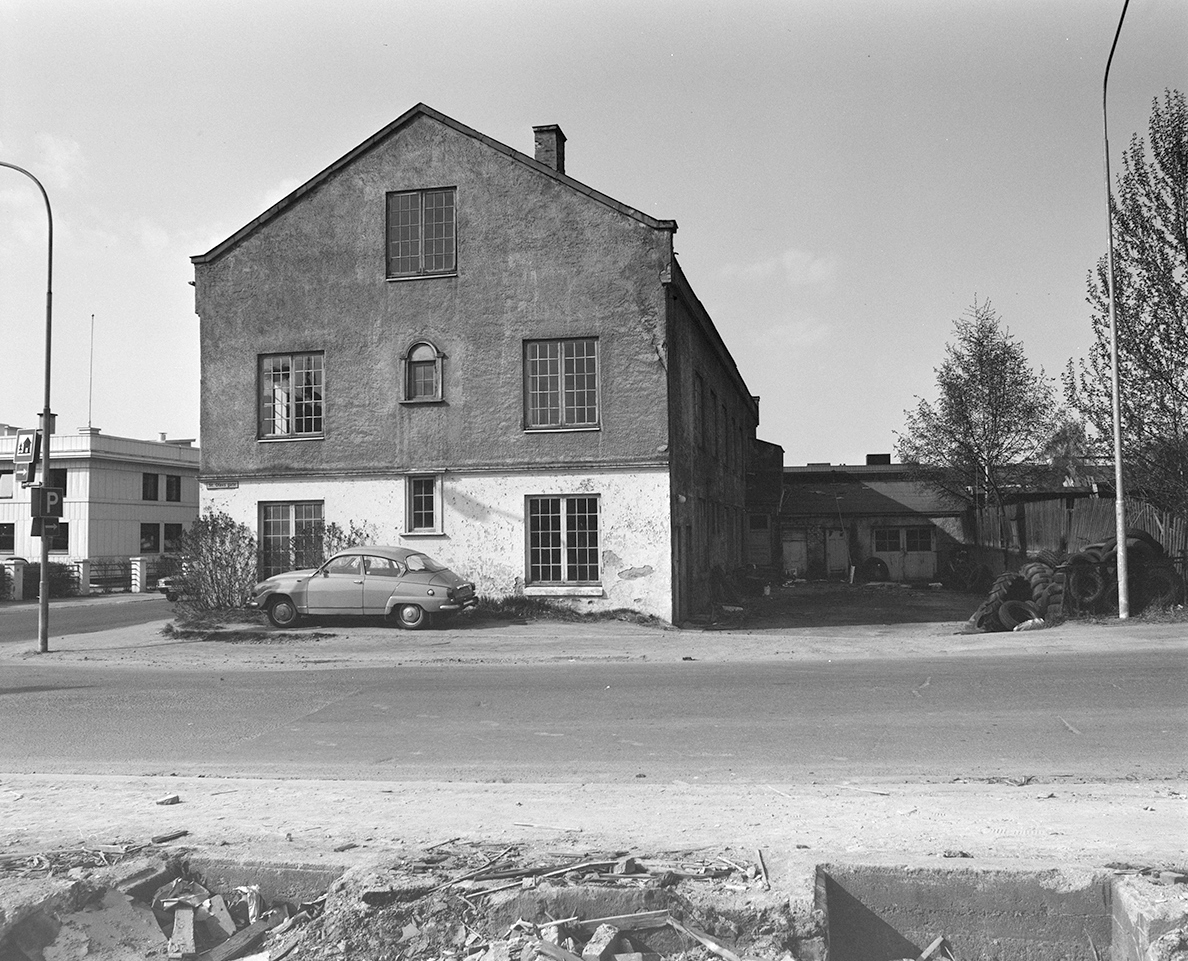 Vangsvegen 54, Hamar. A.Lundgården revet juni  1981.