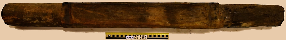 Lavettaxel har märken av en hammare by Unknown artist