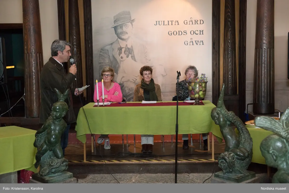 Äppeldagarna Julita 2015, Äpplen, marknad, pajtävling