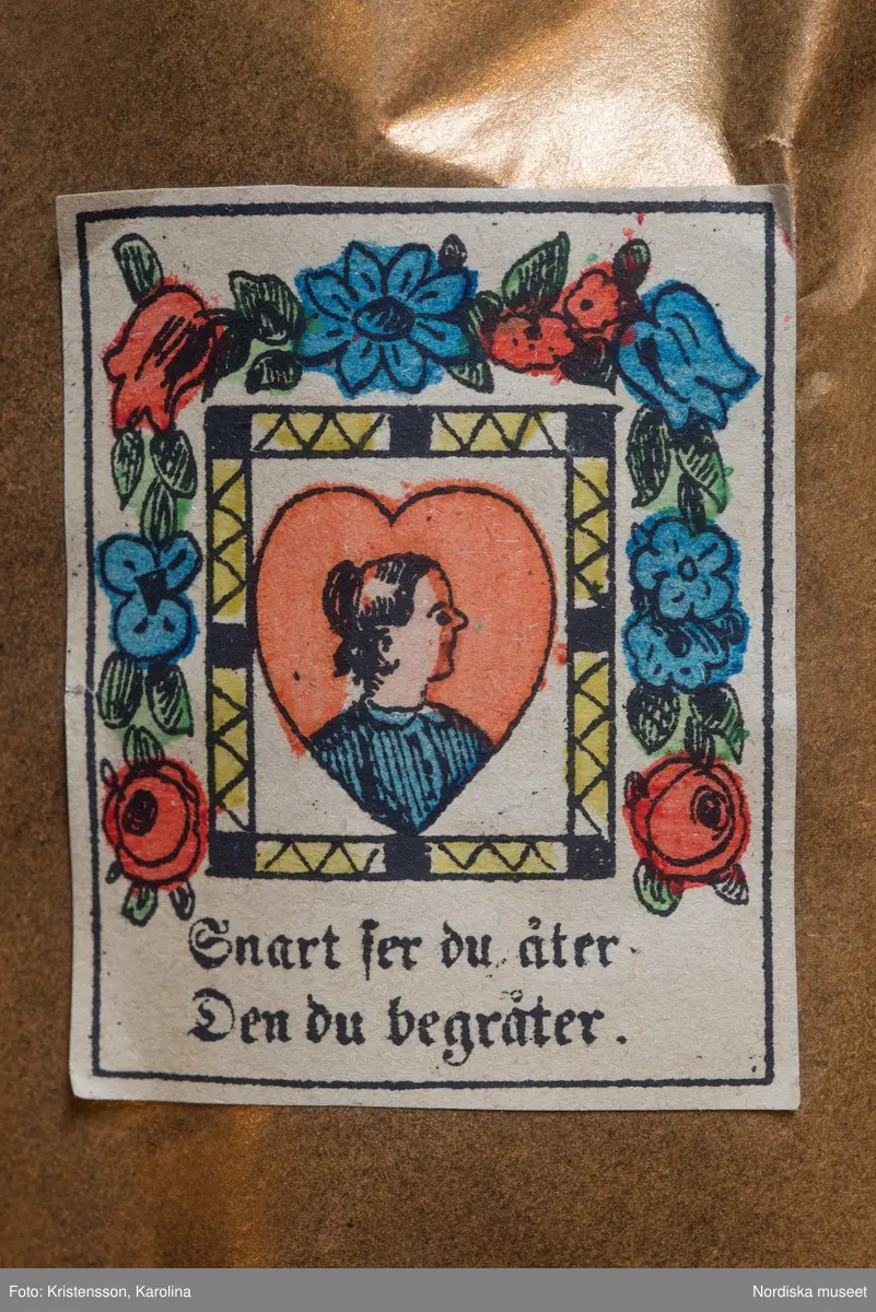 Detaljer av konfektförpackningar, fotograferat för boken Socker och söta saker.