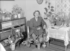 Fru Blomqvist, Sjöäng, 50 år. Foto i januari 1947.