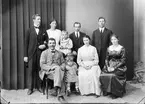 Ateljéporträtt - familj, Östhammar, Uppland