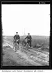 Sundgren och Oskar Sundgren på cykel (bröder).