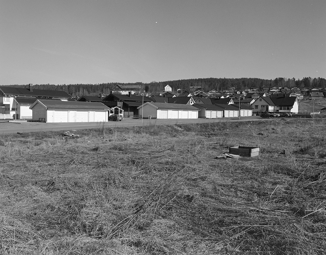 401. FURUBERGJORDET. OLINE HOLTMOENS VEG. VILLABEBYG