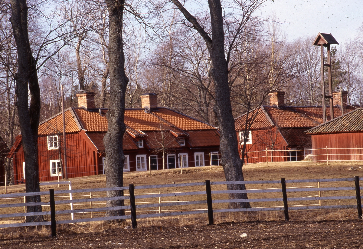 Tolvfors bruk.