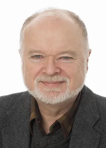 Portrett av avdelingsdirektør Knut Djupedal ved Norsk utvandrermuseum.