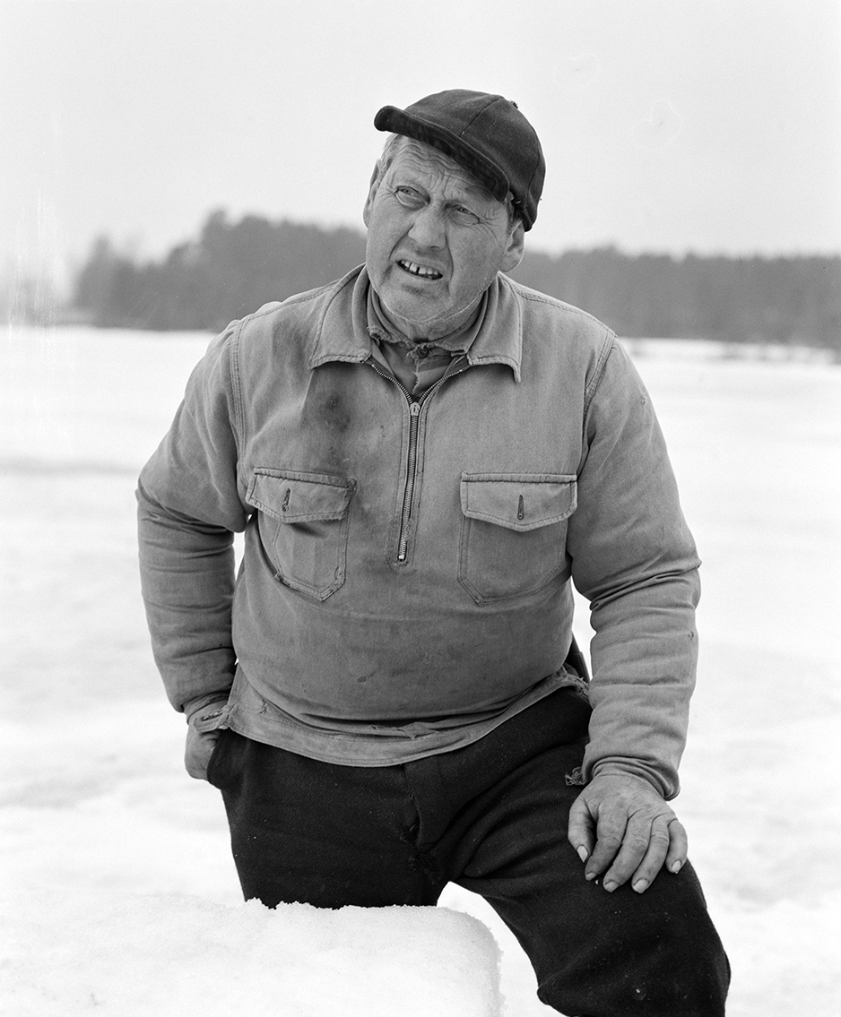 Isskjæring, Rokosjøen, Løten. Paul Nordvold,