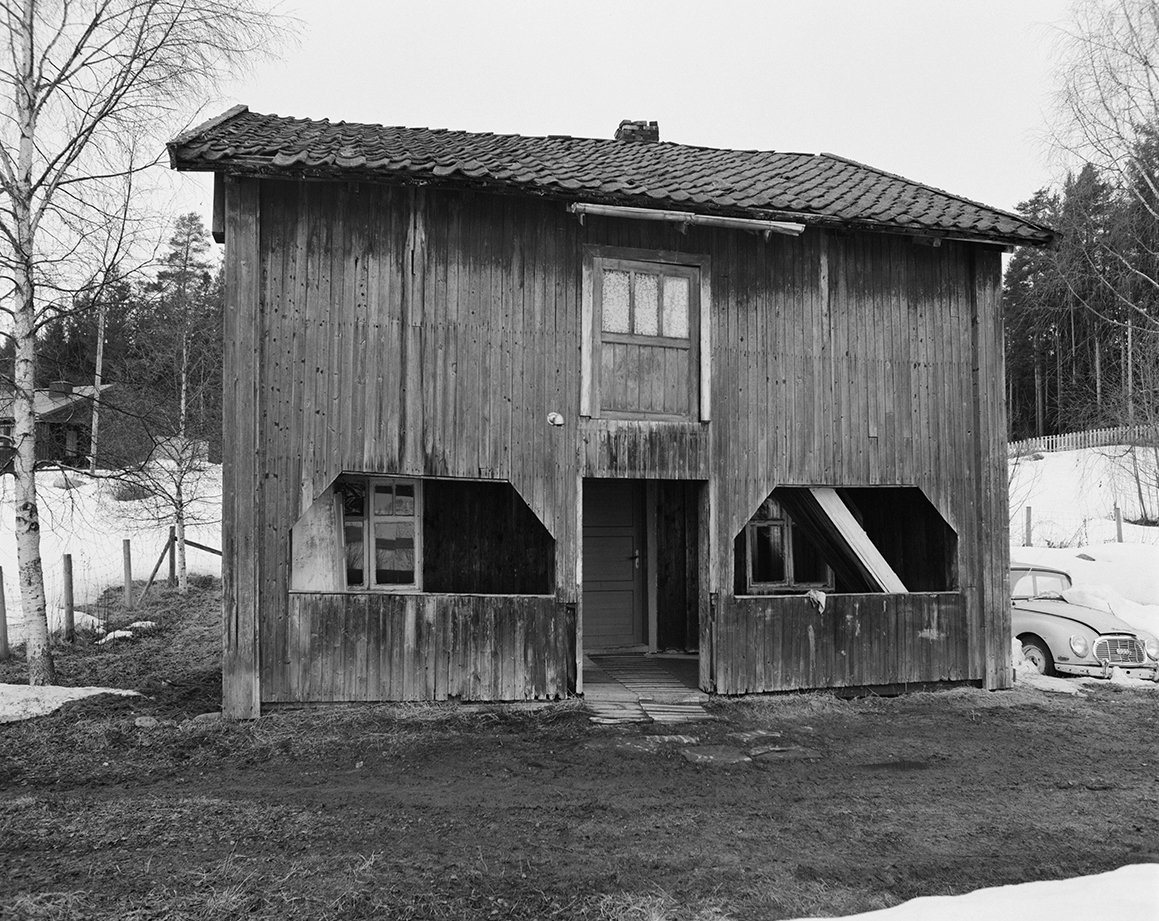 2. etasjes svalgangshus i Løten. Plassen het Elvarheim, lå ved Besseby.
