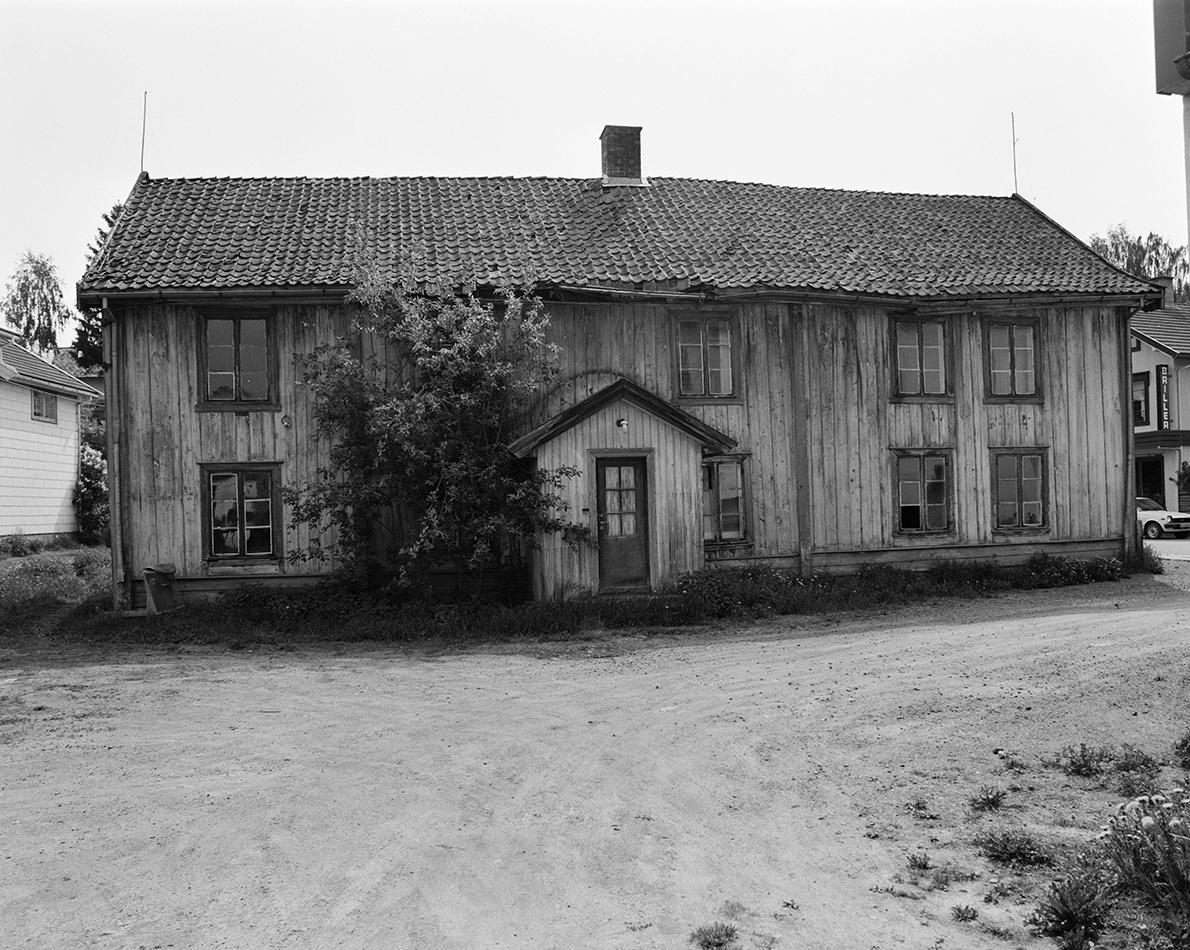 Ringsaker, Brumunddal, Bakkengården i Gamlegata, eksteriør 