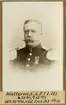 Porträtt av Carl August Ferdinand Wallgren, officer vid Hälsinge regemente I 14 och Intendenturkåren.
Se även AMA.0009184.