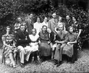 Möbelhandlare Nordström, Gävle. Familjegrupp. November 1944.