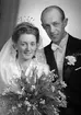 Brudparet A. Thyr, Asmundsgatan 10, kvarteret Poppeln, Gävle. 24 mars 1945.