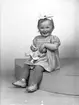 Dotter till fru Ingrid Jansson, Sveden, Valbo. 7 maj 1945.