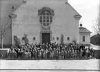 Staffans Kyrkan Söndagsskola på Brynäs. Pastor Cederblad. 12 maj 1945.