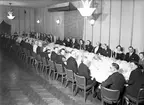 Grupp tagen på Hotell Baltic, 3 februari 1946. Ferdinand Sjöberg AB Ullspinneri.