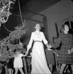 Gefle Jultomtar, julfest. 16 december 1951. Frk. Ljung,
Brändströmgatan 10, Gävle