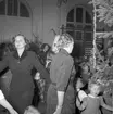 Gefle Jultomtar, julfest. 16 december 1951. Frk. Ljung,
Brändströmgatan 10, Gävle