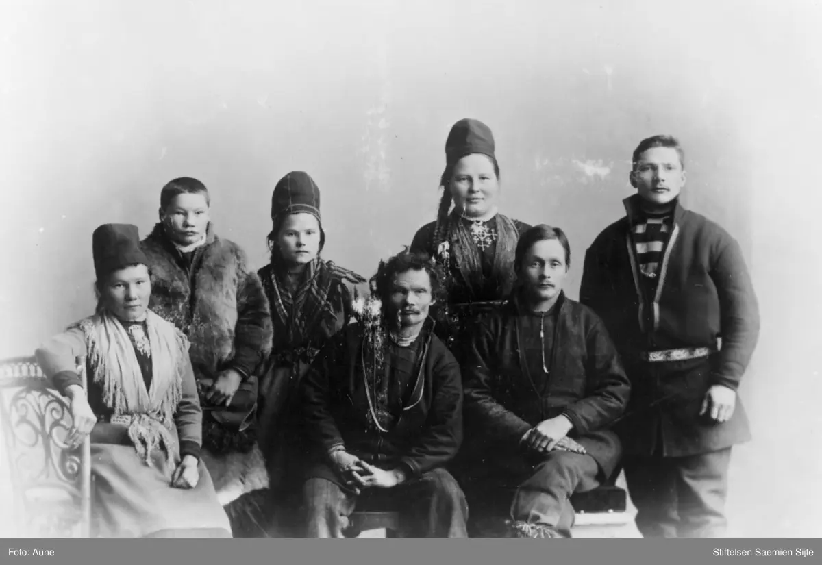 Almetjedåehkie/ gruppe