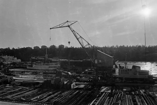 Ekensbergs varv 1970. Bland fartygen på bilden ses bogserfar