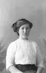 Elsa Åsbrink, Karlavägen 3 A, Gävle