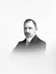 Ingenjör Victor Engelhearth, född 10 januari 1879. Maskiningenjör Gefle - Dala Järnvägsaktiebolag. Källa: Gävle - Ett bildgalleri. av W.Lindeberg 1924