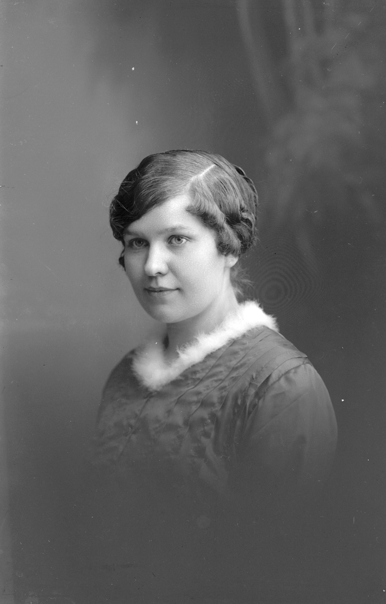 Astrid Göransson, Fjärde Tvärgatan 29, Gävle