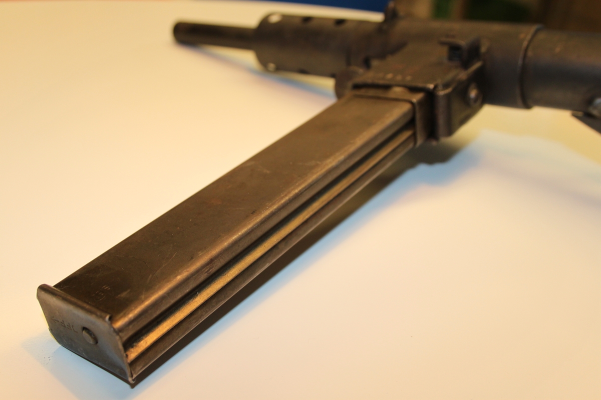 Stengun mark 2, helsveiset