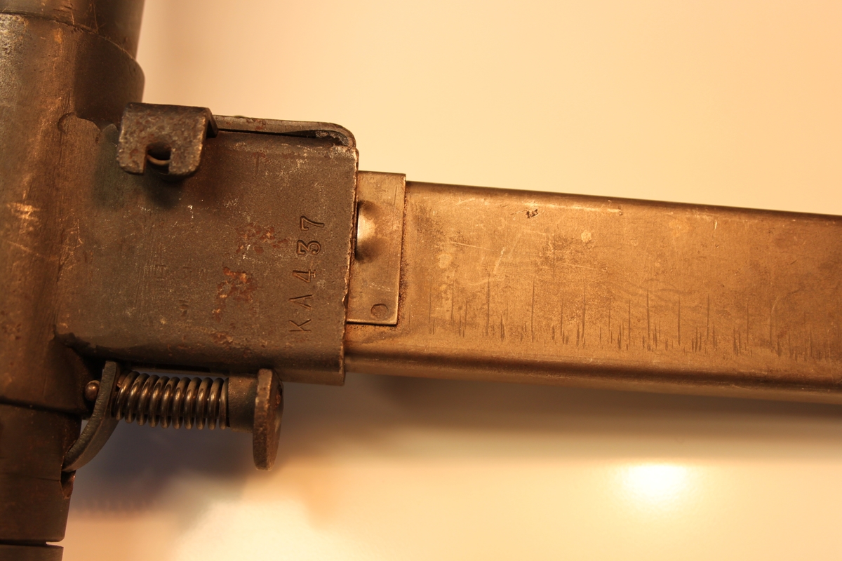 Stengun mark 2, helsveiset