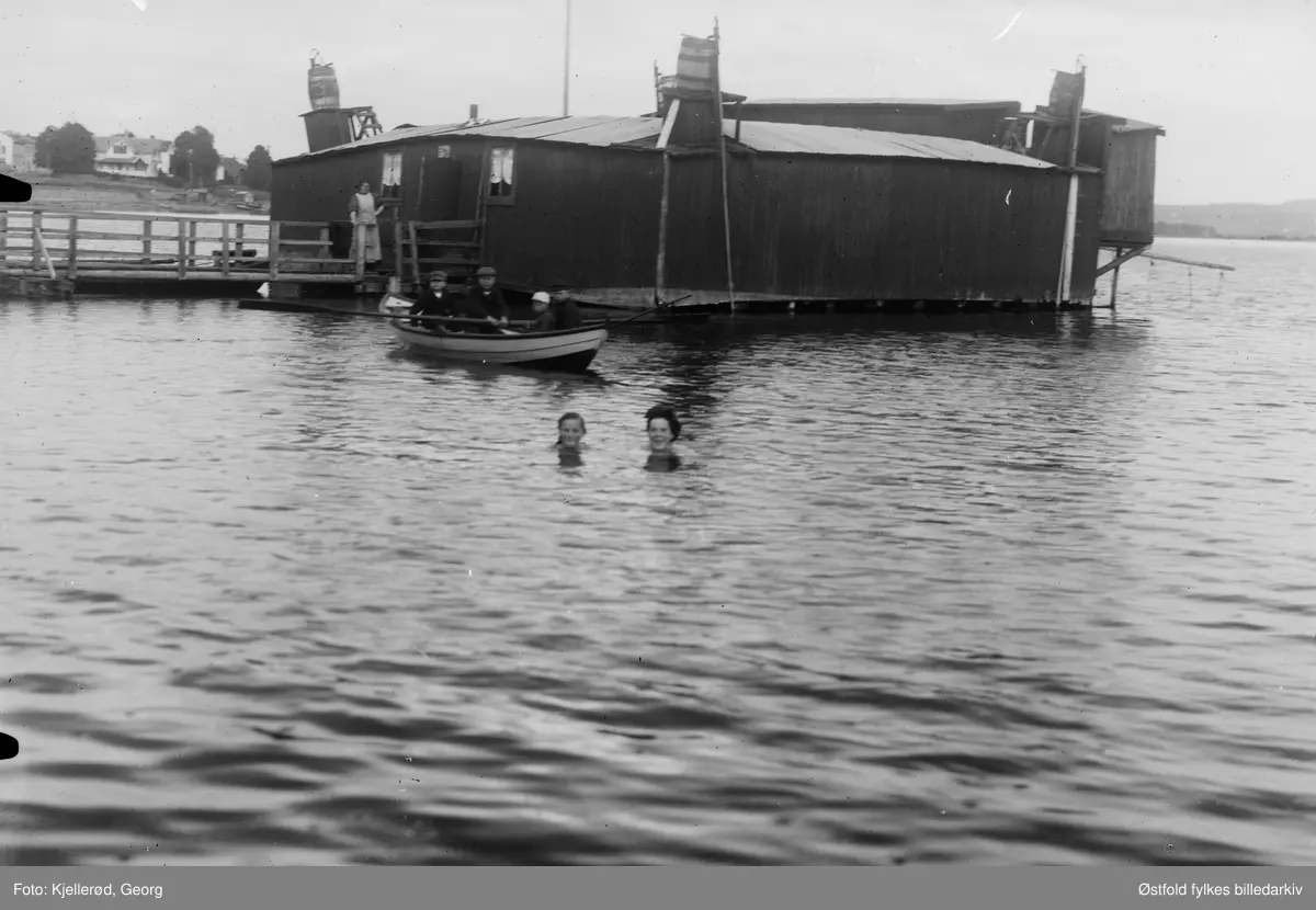 Badehuset på Storhamarstranda i Hamar. I bruk fra 1882-1930.