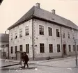 Rosenlunska huset. Byggt för borgmästare Erik Rosenlund. Kvarnholmens äldsta stenhus, färdigt 1655. Ritat av Nicodemus Tessin d ä.