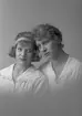 Jane och Lydia Öhrström