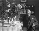 J. A. Gustafsson (Född 14 juni 1871) på sin 50-årsdag 14 juni 1921. Var verksam som resande vid Import aktiebolaget Carl Olin. (W. Lindeberg Gävle-Ett porträttgalleri (1924) sid 158)   Bostadsadress:  Norra Slottsgatan 15, Gävle