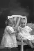 Frida och Karin Persson, Berga, Främlingshem