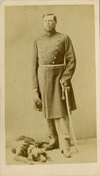 Officersporträtt i Armémuseums arkiv - oidentifierade