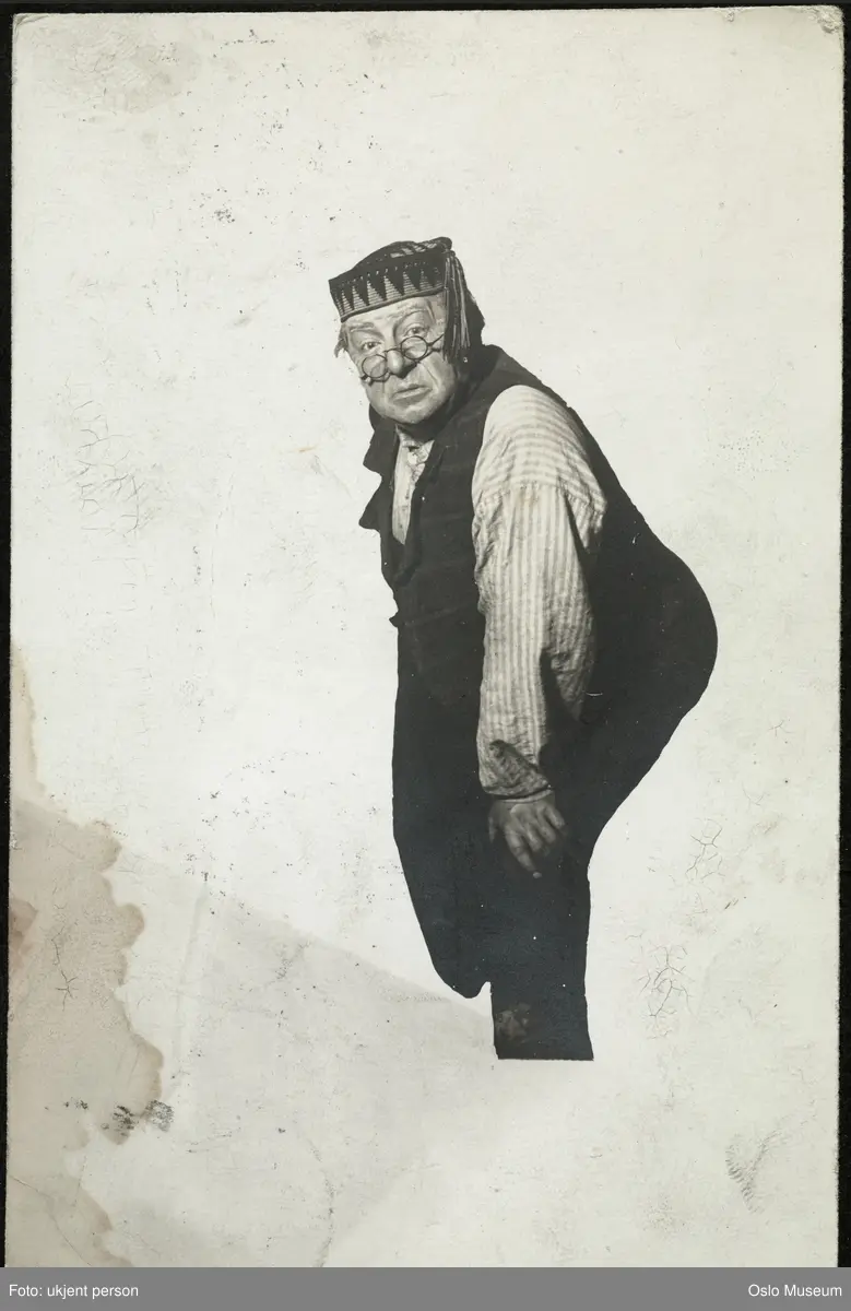 portrett, mann, skuespiller, rollebilde, stående knefigur, kostyme