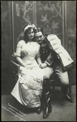 Fahlstrøms theater. "Høstmanövre". Fru Erna Schøyen og Drang