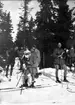 K 7:s officersövningar 1921 i åre. Snapsen utdelas sedan Mullfjället passerats.