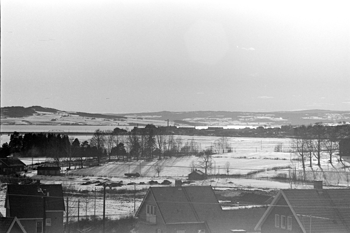 Vang Prestegard, utsikt mot Åkersvika.