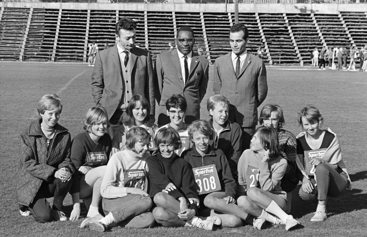 Friidretttstevne, idrettsdag, Ener Ungdomsskole, Vang H. Hamar stadion.