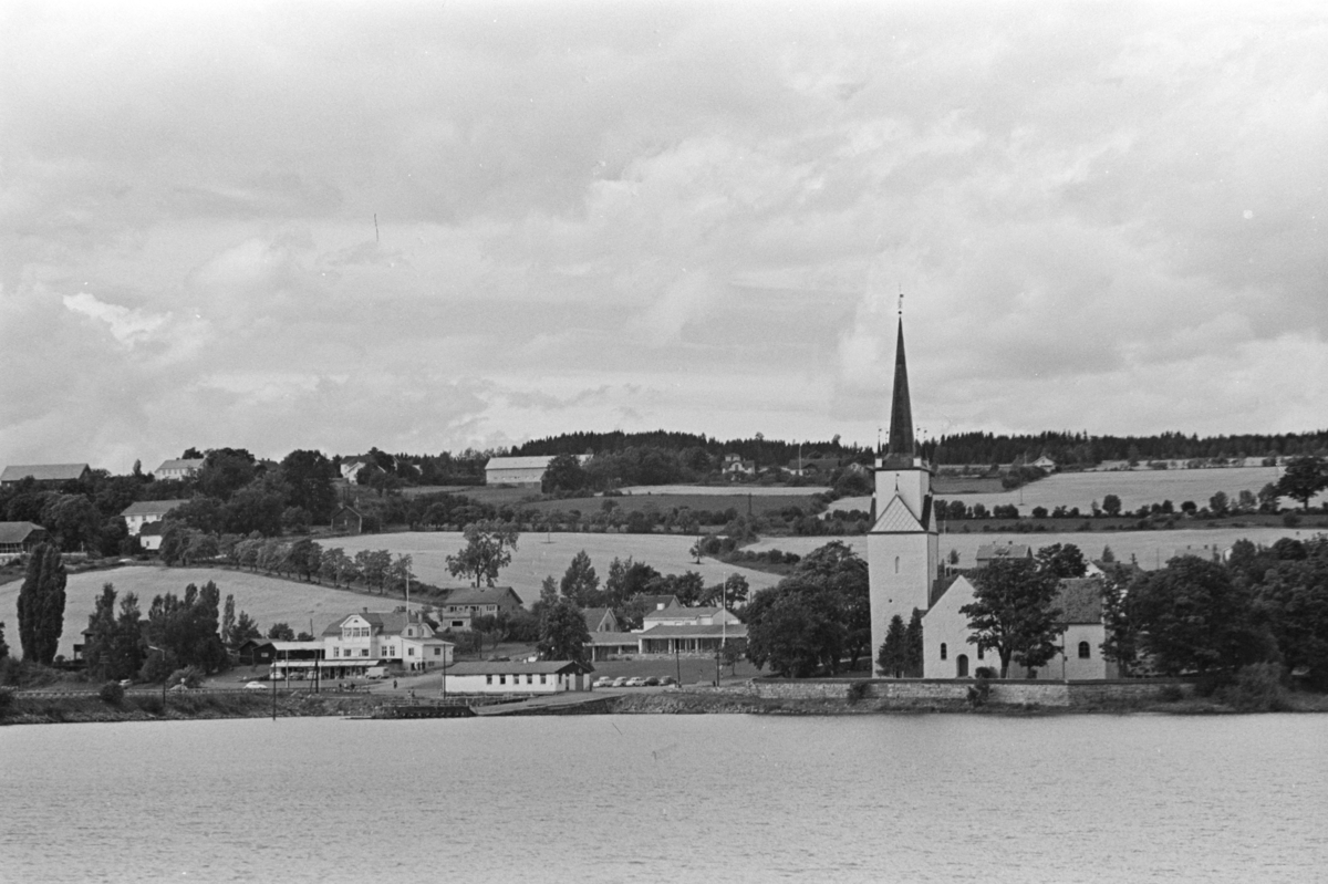 Tingnes, Nes kirke, Hedmark.