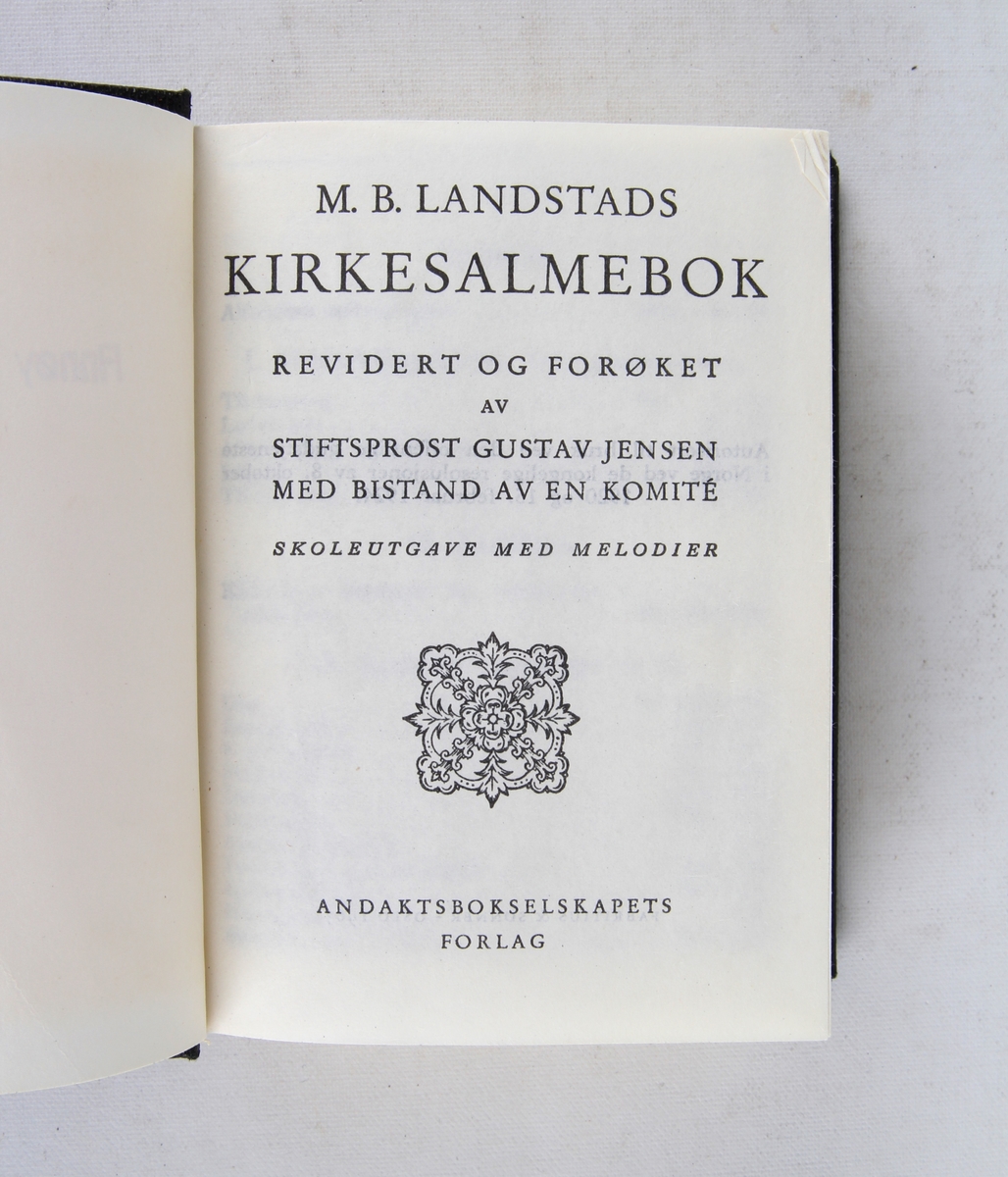 Innbundet salmebok.